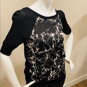 $30- Calvin Klein -Black and white 3/4 sleeve